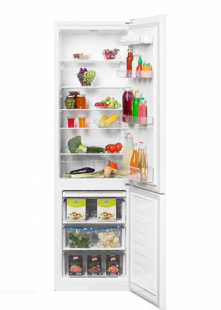 Холодильник BEKO RCSK 379M20W